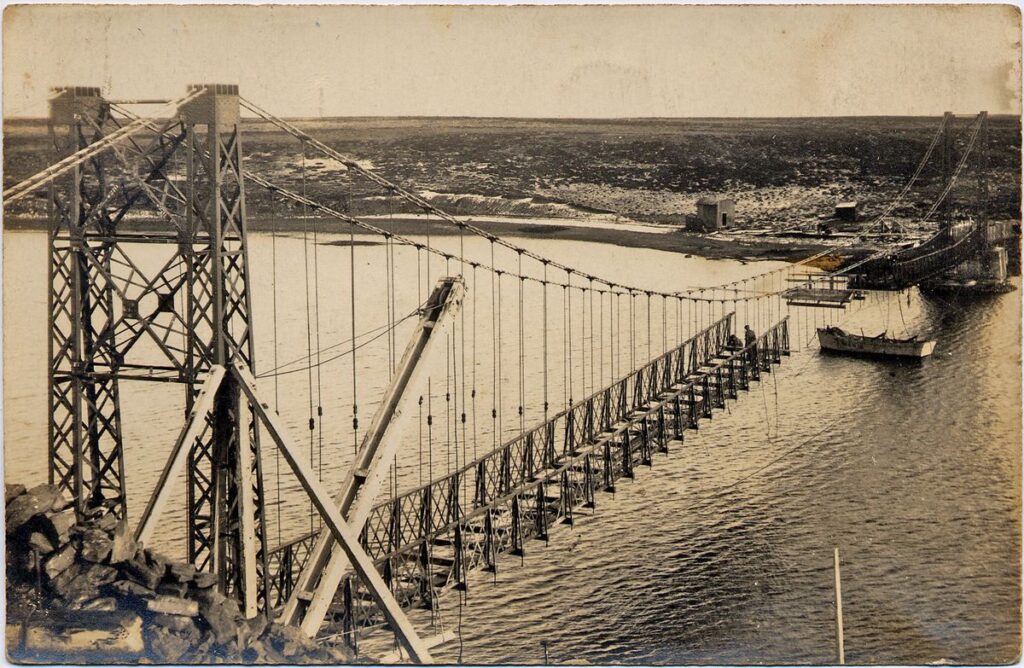 The Long Way Down – In Search of the World’s Southernmost Bridge